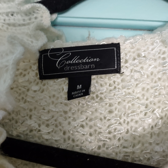 white ruffly frilly long cardigan with shimmery look to it from dressbarn medium - Picture 4 of 9